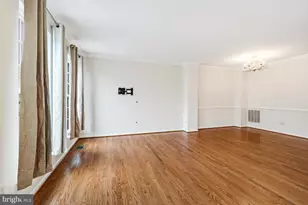 14605 Illuminati Way, Centreville, VA 20120 - Photo 4