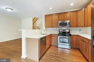 14605 Illuminati Way, Centreville, VA 20120 - Photo 12