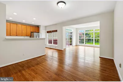 14605 Illuminati Way, Centreville, VA 20120 - Photo 10