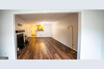 3176 Summit Square Drive #4-C5, Oakton, VA 22124 - Photo 6