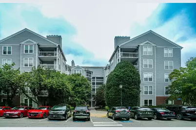 3176 Summit Square Drive #4-C5, Oakton, VA 22124 - Photo 1