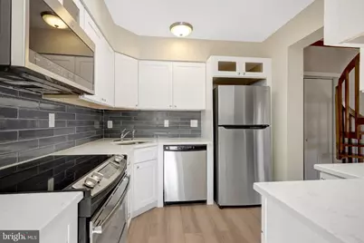 2031 Hillside Drive, Falls Church, VA 22043 - Photo 74