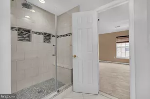5937 Kirkcaldy Ln, Alexandria, VA 22315 - Photo 28