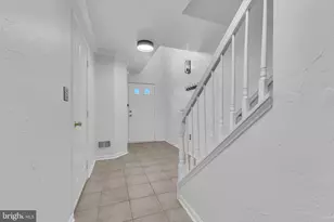 5937 Kirkcaldy Ln, Alexandria, VA 22315 - Photo 10
