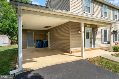 7826 Welch Court, Alexandria, VA 22315 - Photo 4