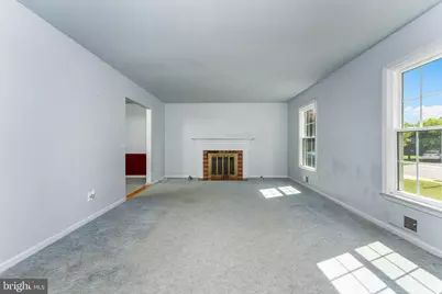 7826 Welch Court, Alexandria, VA 22315 - Photo 6