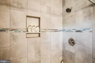 1913 Paul Spring Pkwy, Alexandria, VA 22308 - Photo 22