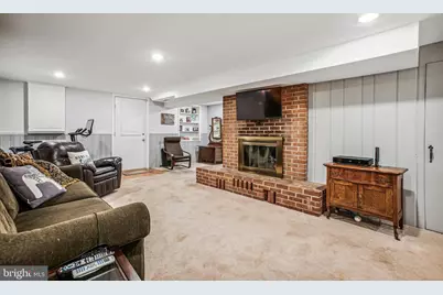 1913 Paul Spring Parkway, Alexandria, VA 22308 - Photo 40