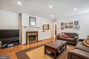 1913 Paul Spring Pkwy, Alexandria, VA 22308 - Photo 4