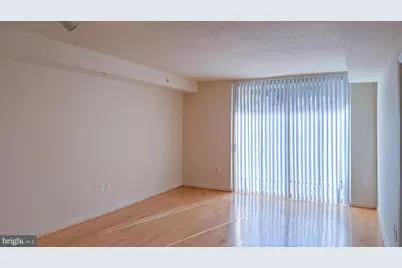 2726 Gallows Road #417, Vienna, VA 22180 - Photo 6