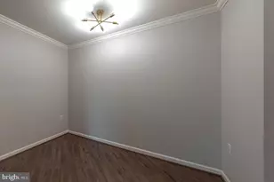 2204 Westcourt Ln, Herndon, VA 20170 - Photo 6