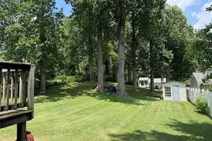 6404 Maplewood Dr, Falls Church, VA 22041 - Photo 2