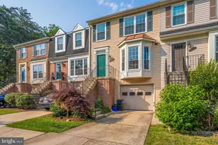 8608 Rocky Gap Ct, Lorton, VA 22079 - Photo 2