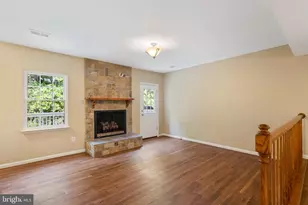 8608 Rocky Gap Ct, Lorton, VA 22079 - Photo 12