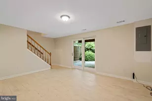 8608 Rocky Gap Ct, Lorton, VA 22079 - Photo 30