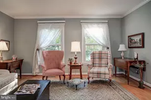 3124 Barnard Ct, Fairfax, VA 22031 - Photo 4