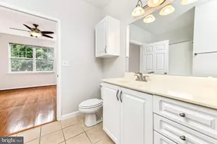 12909 Centre Park Cir, Herndon, VA 20171 - Photo 16