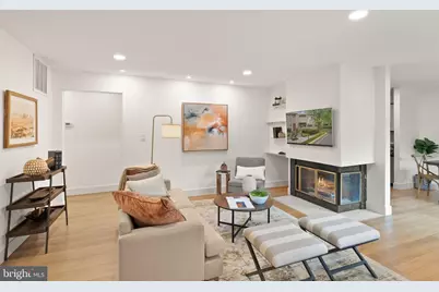 11025 Villaridge Court, Reston, VA 20191 - Photo 4