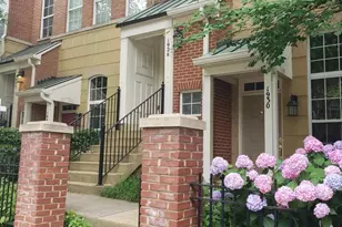 1928 Crescent Park Dr, Reston, VA 20190 - Photo 2