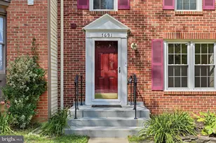 7691 Northern Oaks Ct, Springfield, VA 22153 - Photo 4