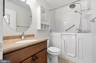 7691 Northern Oaks Ct, Springfield, VA 22153 - Photo 26