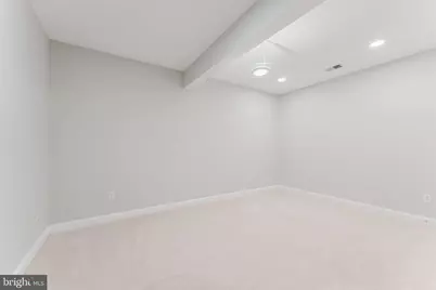 10527 Mereworth Lane, Oakton, VA 22124 - Photo 38