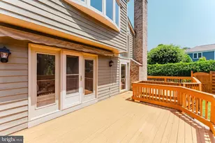10527 Mereworth Ln, Oakton, VA 22124 - Photo 44