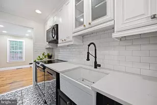 2324 Harleyford Ct, Reston, VA 20191 - Photo 12