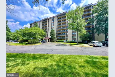 3101 S Manchester Street #308, Falls Church, VA 22044 - Photo 1
