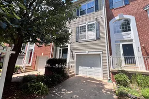 4110 Flower Box Ct, Fairfax, VA 22030 - Photo 36
