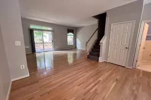 4110 Flower Box Ct, Fairfax, VA 22030 - Photo 2