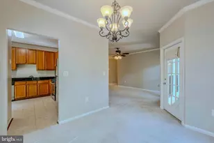 1520 North Point Dr, Reston, VA 20194 - Photo 8