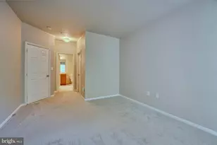 1520 North Point Dr, Reston, VA 20194 - Photo 16