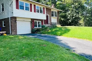 7208 Briarcliff Dr, Springfield, VA 22153 - Photo 1