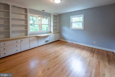 6438 Woodville Drive, Falls Church, VA 22044 - Photo 12
