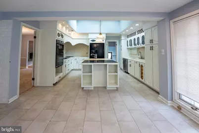 6438 Woodville Drive, Falls Church, VA 22044 - Photo 4