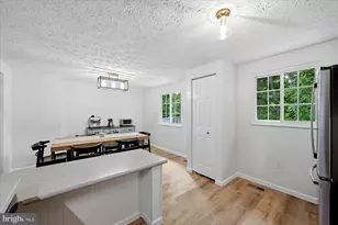 5835 Rock Forest Ct, Centreville, VA 20121 - Photo 18