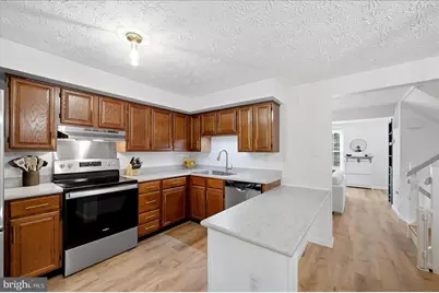 5835 Rock Forest Court, Centreville, VA 20121 - Photo 14