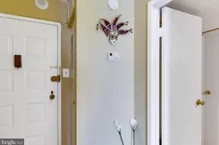 6800 Fleetwood Rd, McLean, VA 22101 - Photo 2