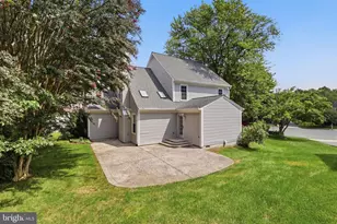 8646 Ivy Mint Ct, Springfield, VA 22153 - Photo 34