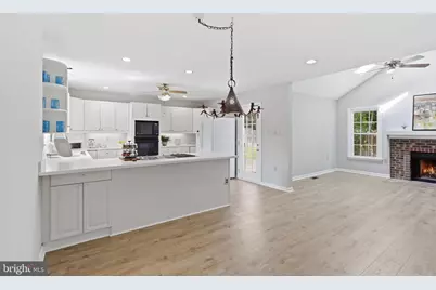 8646 Ivy Mint Court, Springfield, VA 22153 - Photo 10