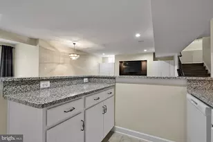 5576 James Young Wy, Fairfax, VA 22032 - Photo 86