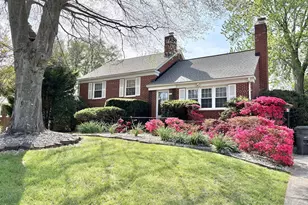 4902 Ravensworth Rd, Annandale, VA 22003 - Photo 1