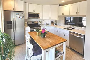 6552 Old Carriage Ln, Alexandria, VA 22315 - Photo 8