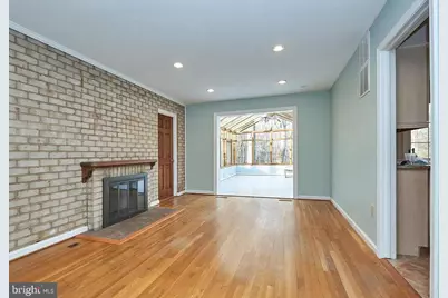 11312 Myrtle Lane, Reston, VA 20191 - Photo 6