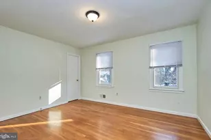11312 Myrtle Ln, Reston, VA 20191 - Photo 16