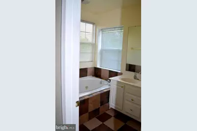 6863 Drifton Court, Centreville, VA 20121 - Photo 12