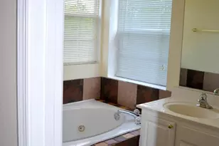 6863 Drifton Ct, Centreville, VA 20121 - Photo 12