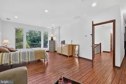 7300 Oriole Avenue, Springfield, VA 22150 - Photo 28