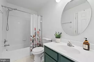 8570 Wyngate Manor Ct, Alexandria, VA 22309 - Photo 24